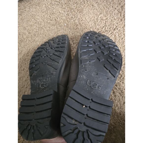 UGG Benson Waterproof Leather Zip Ankle Boots Booties Size 10 Womens Shearling - Picture 5 of 8